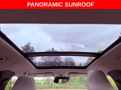 2021 Volvo XC40 Momentum PREMIUM/PANO ROOF/NAV/BLIND SPOT/PARK AST