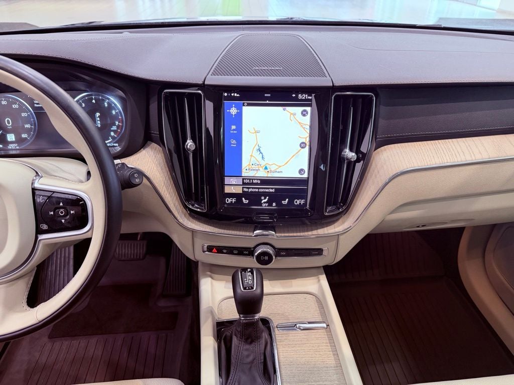 2020 Volvo XC60 T6 Inscription PANO ROOF/360 CAM/NAV/PARK AST/AWD/