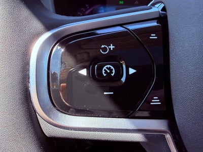 2024 Volvo XC60 B5 Plus Dark Theme PANO ROOF/HARMAN KARDON/NAV/360 CAM