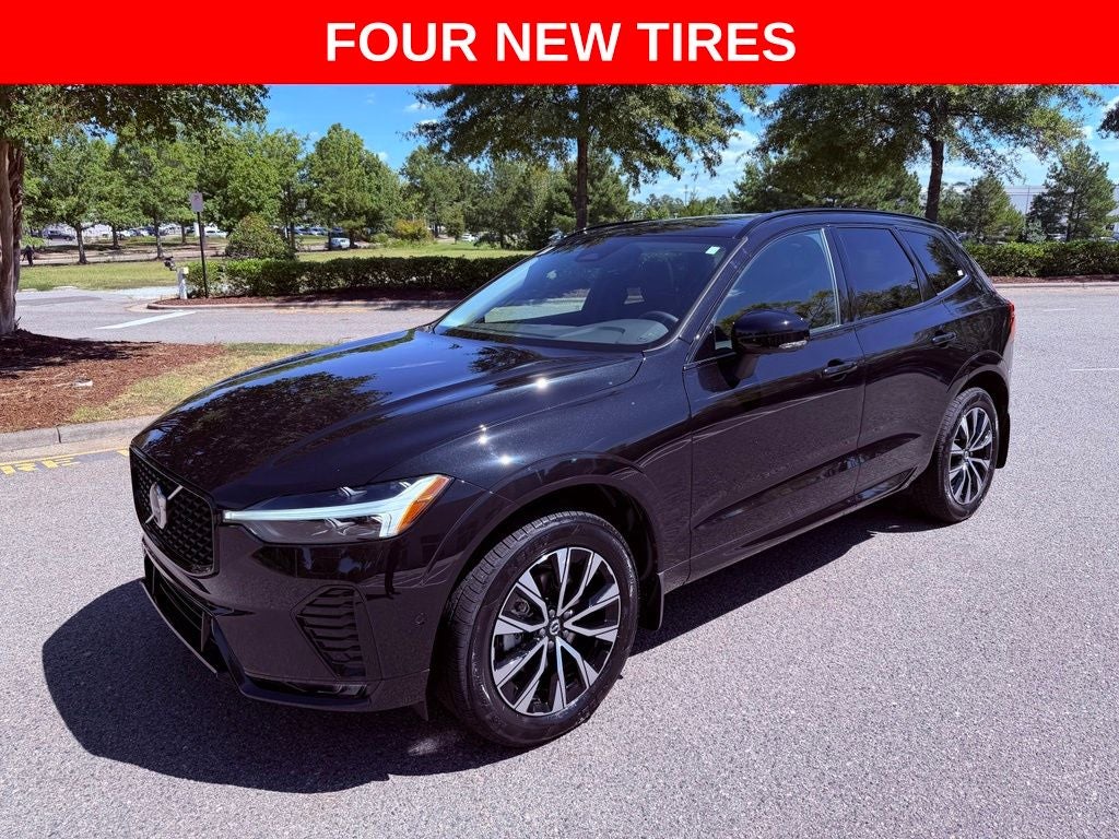 2024 Volvo XC60 B5 Plus Dark Theme PANO ROOF/HARMAN KARDON/NAV/360 CAM