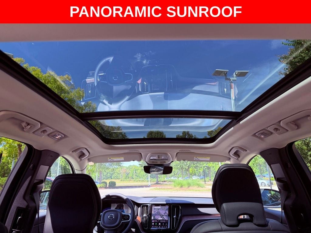 2024 Volvo XC60 B5 Plus Dark Theme PANO ROOF/HARMAN KARDON/NAV/360 CAM