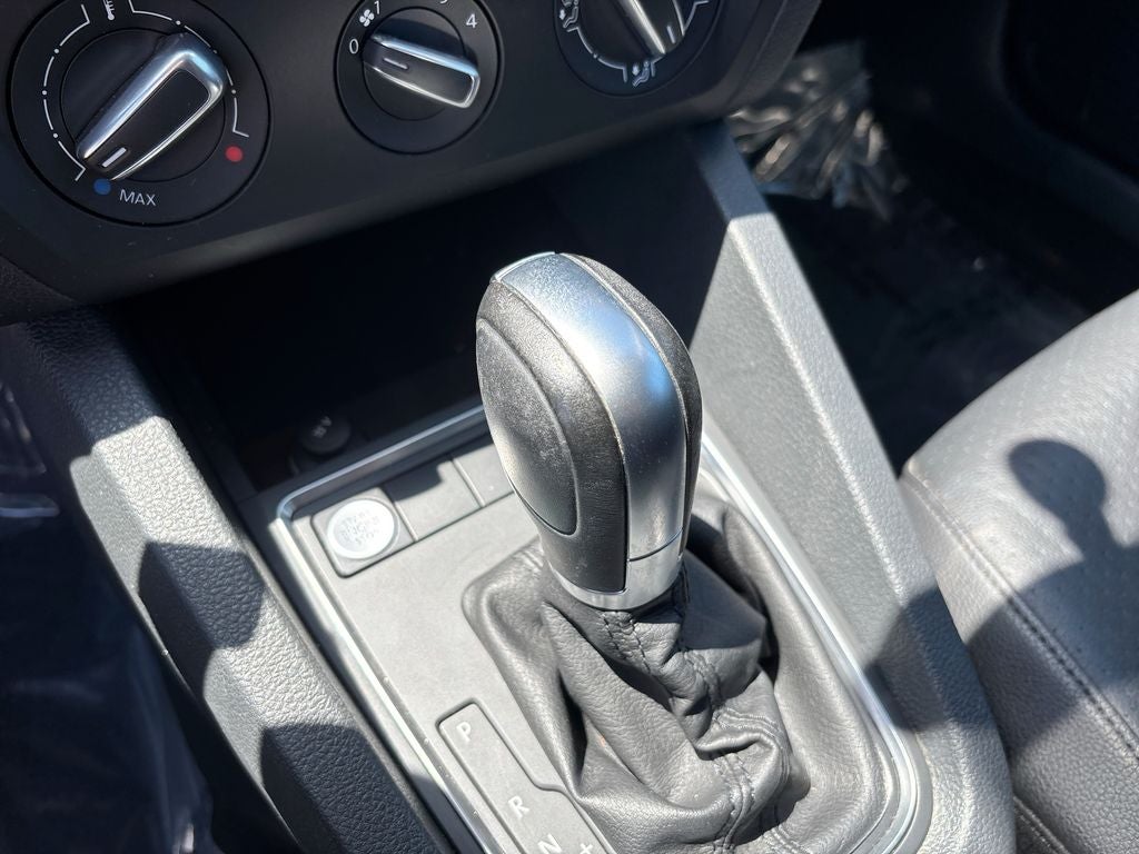 2015 Volkswagen Jetta 1.8T SE