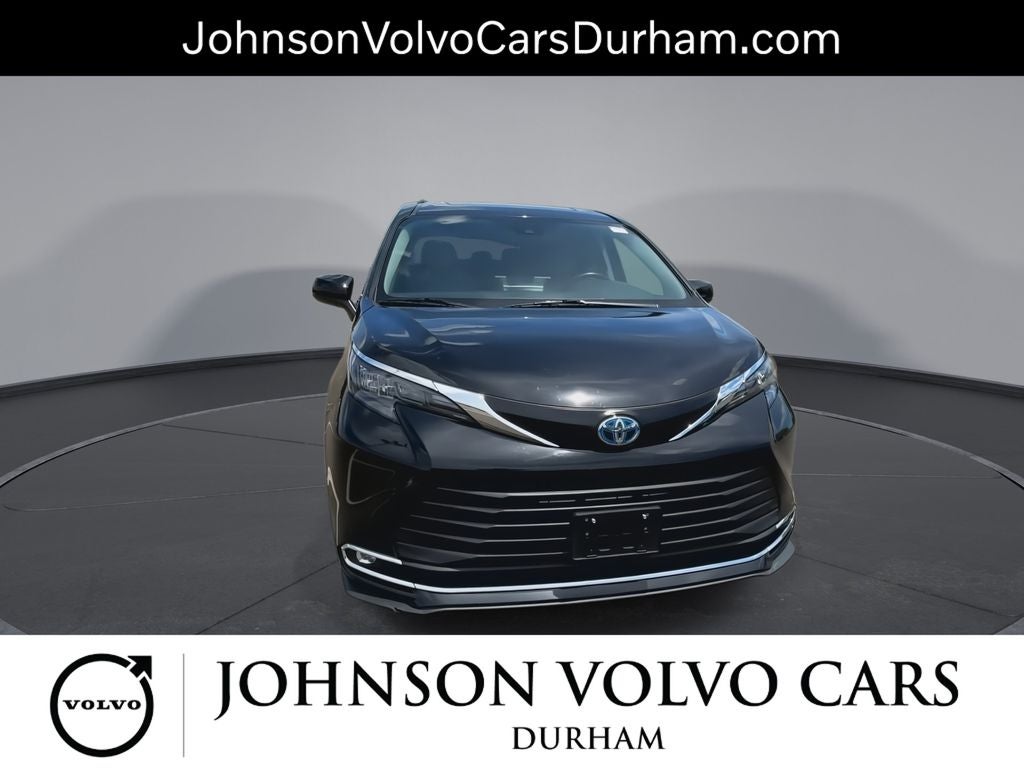 2024 Toyota Sienna XLE
