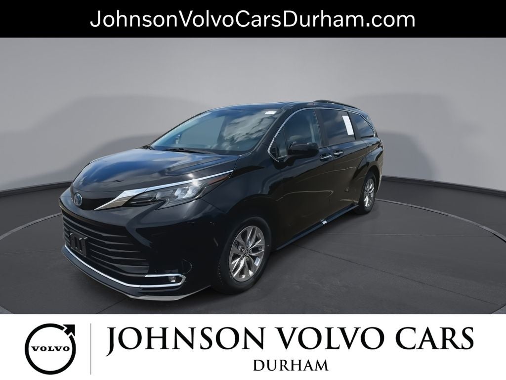 2024 Toyota Sienna XLE