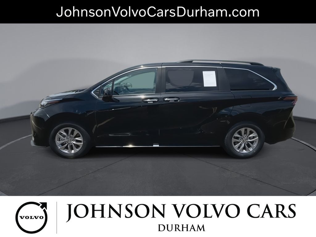 2024 Toyota Sienna XLE