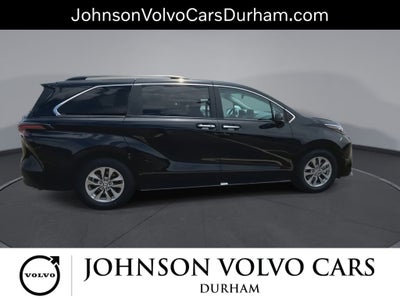 2024 Toyota Sienna XLE