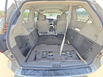 2017 Toyota Sienna XLE 8 Passenger