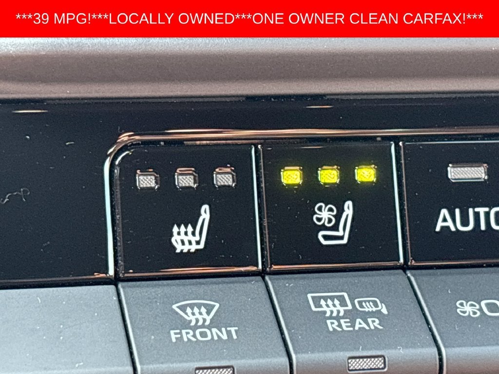 2025 Toyota Crown Signia XLE