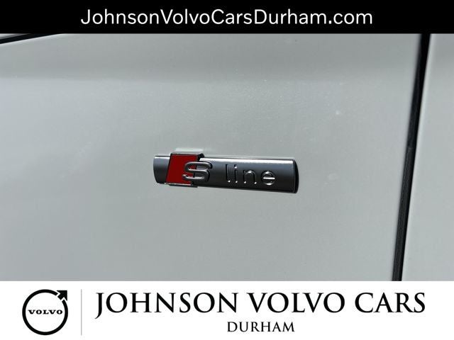 2022 Audi Q5 45 S line Prestige quattro