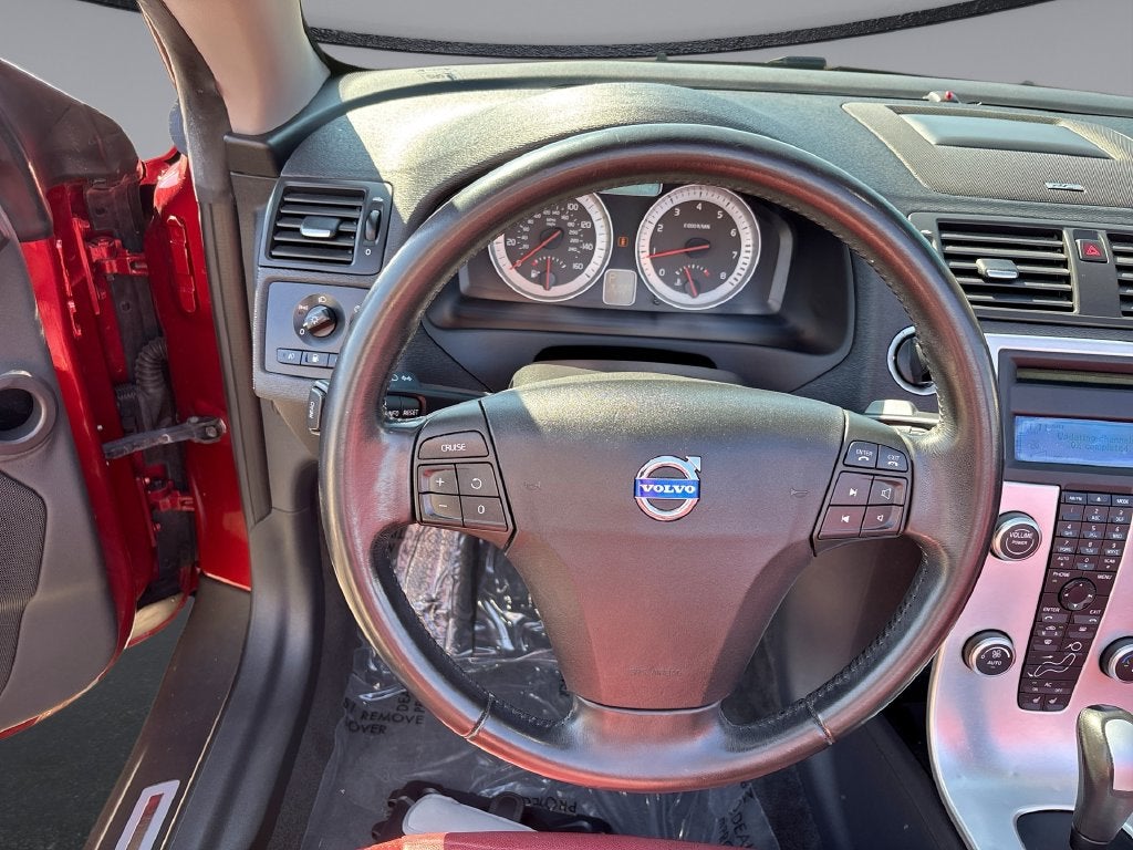 2011 Volvo C70 T5