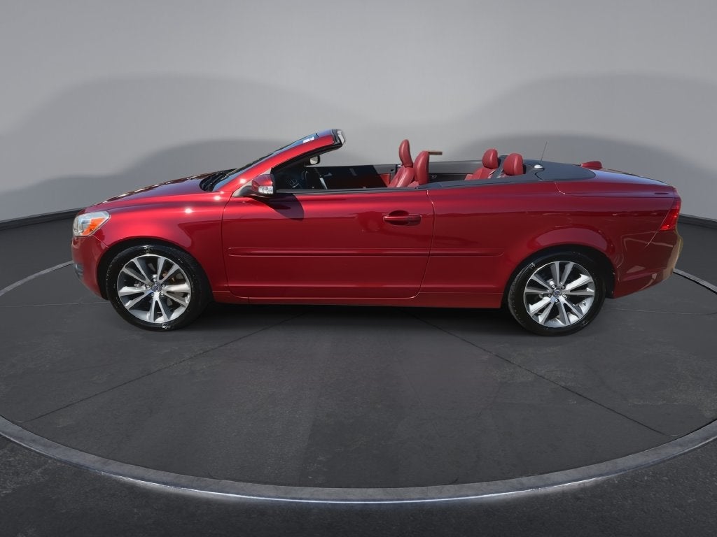 2011 Volvo C70 T5