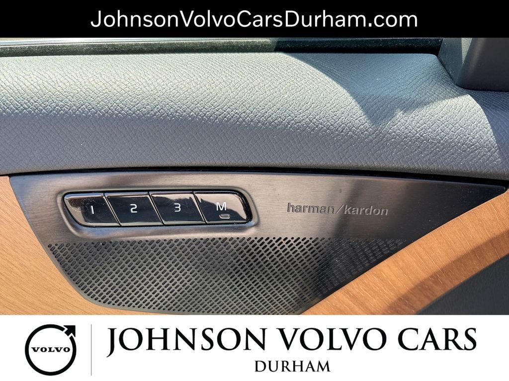 2023 Volvo XC90 B6 Plus 6-Seater