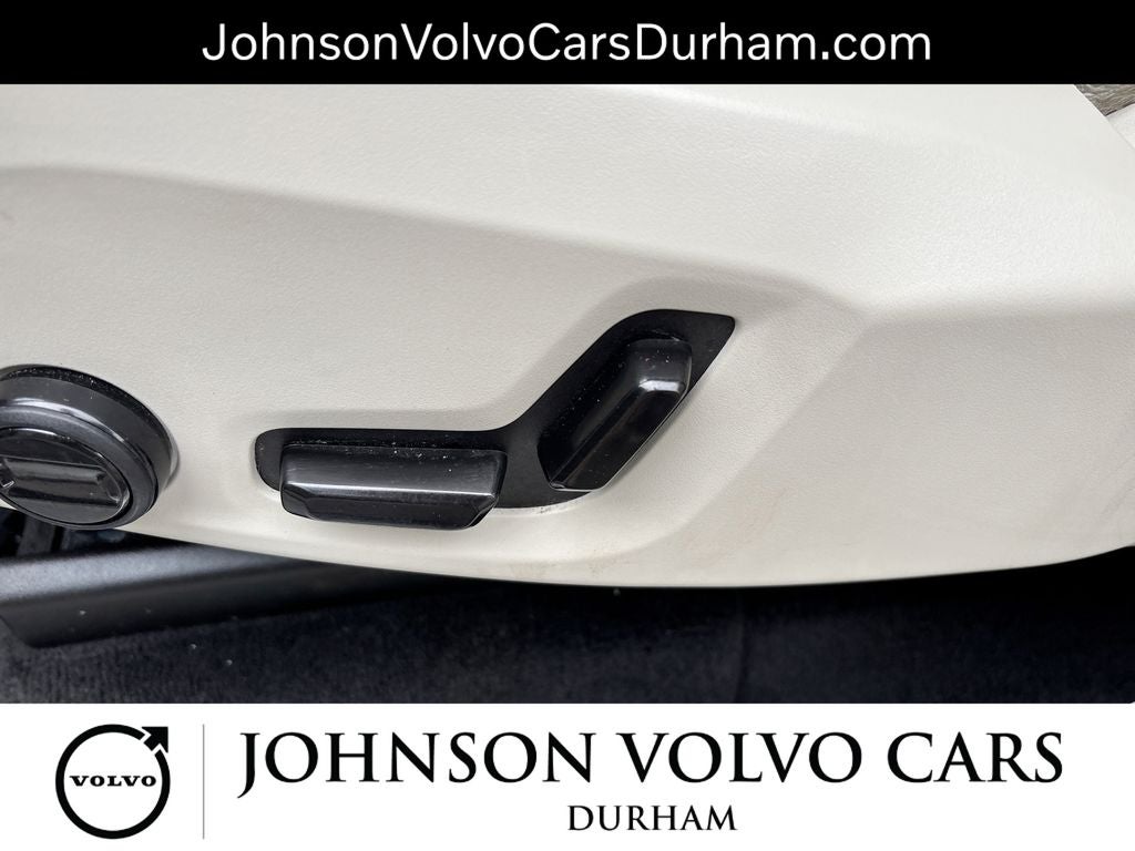2023 Volvo XC90 B6 Plus 6-Seater