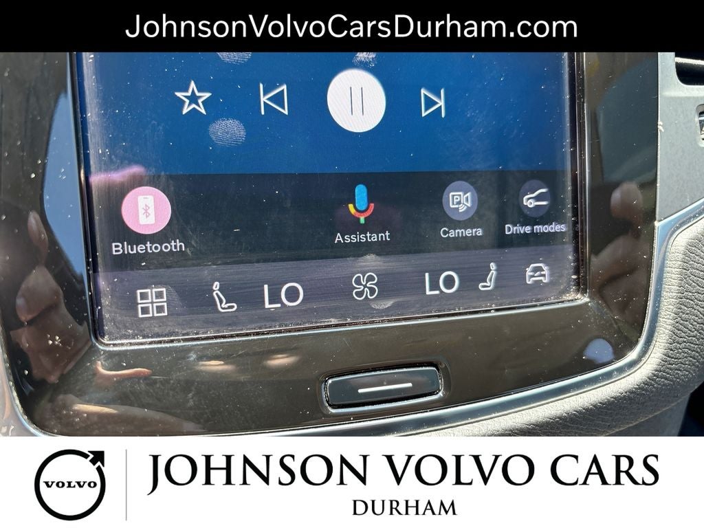 2023 Volvo XC90 B6 Core