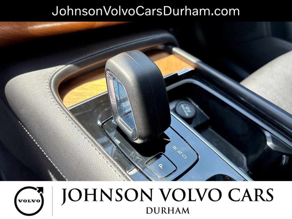 2023 Volvo XC90 B6 Core