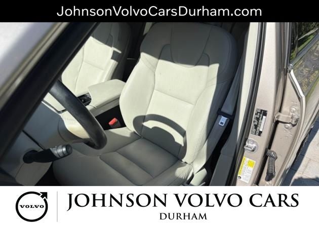 2023 Volvo XC90 B6 Plus 7-Seater