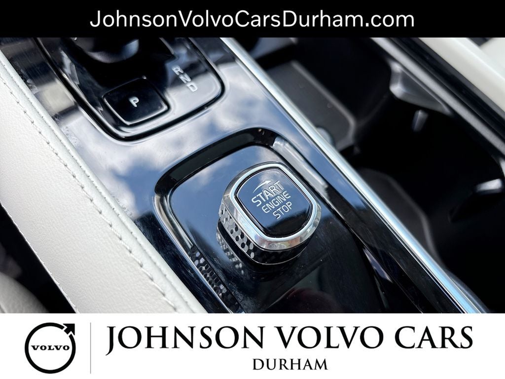 2023 Volvo XC90 B6 Core