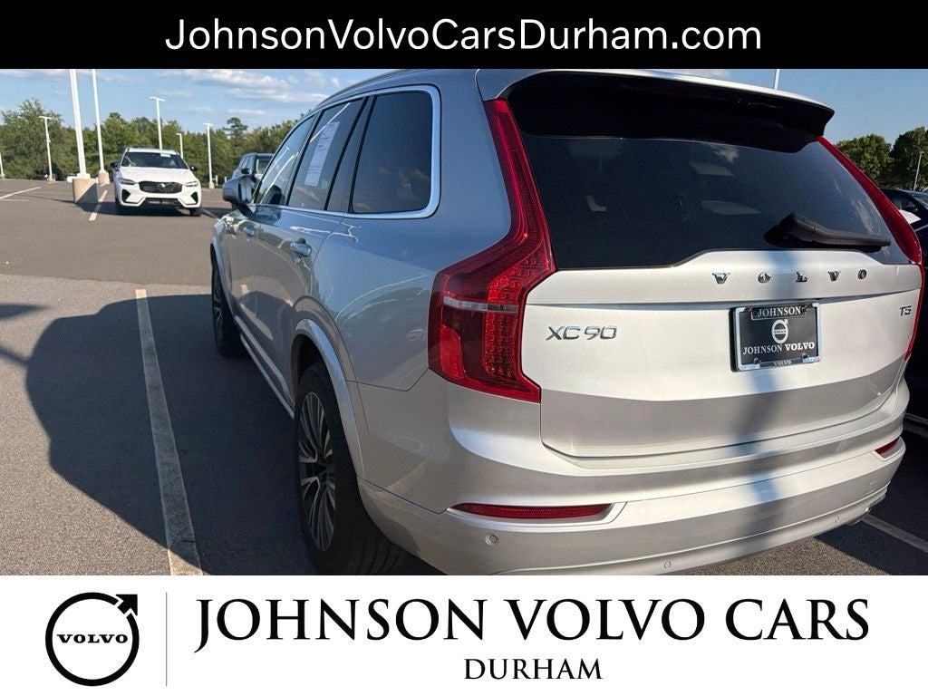 2021 Volvo XC90 T5 Momentum