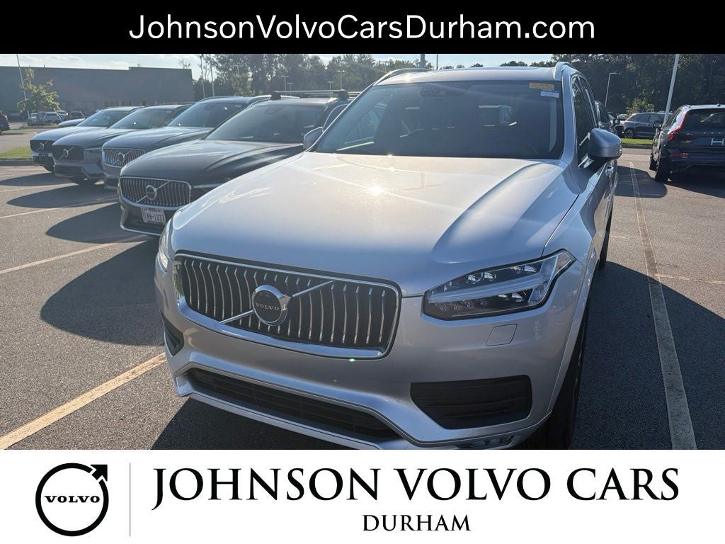 2021 Volvo XC90 T5 Momentum