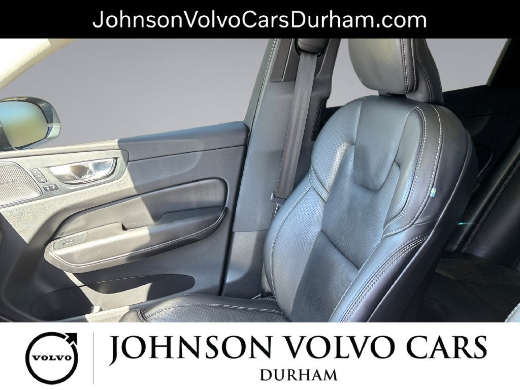 2021 Volvo XC60 T5 Inscription