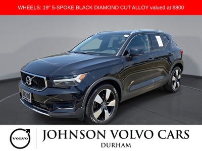 2019 Volvo XC40 Momentum