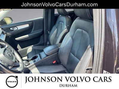 2019 Volvo XC40 Momentum