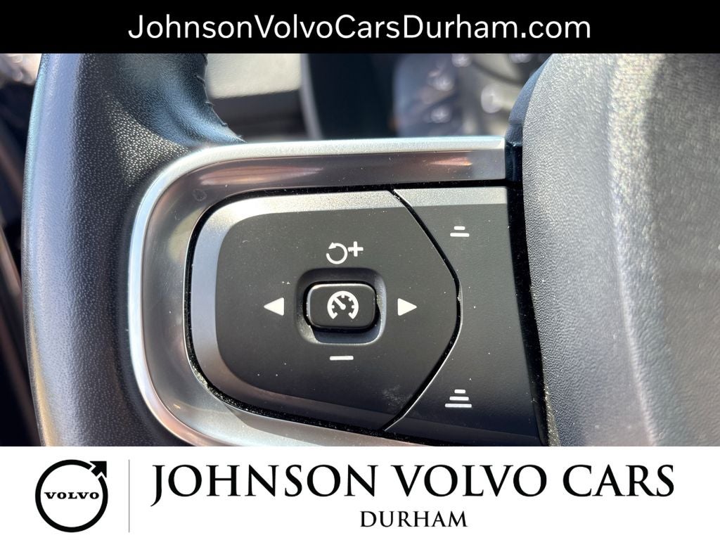 2019 Volvo XC40 Momentum