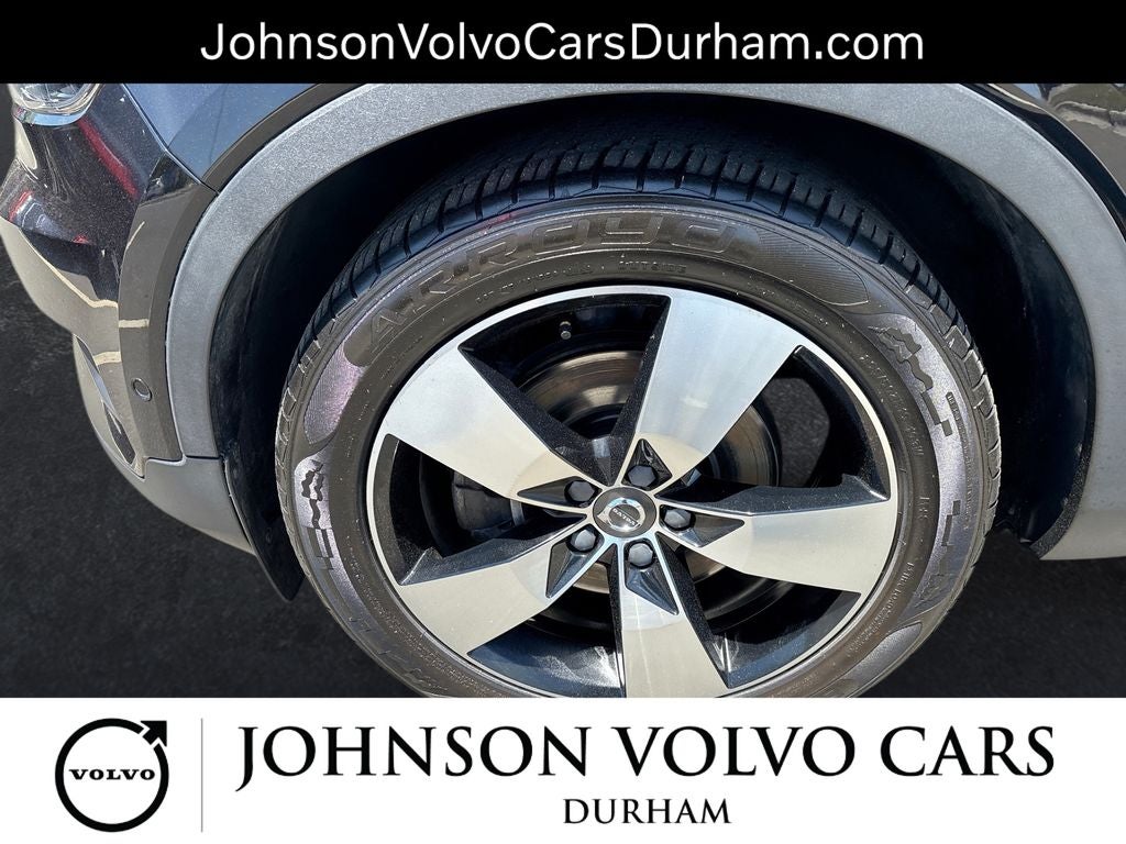 2019 Volvo XC40 Momentum