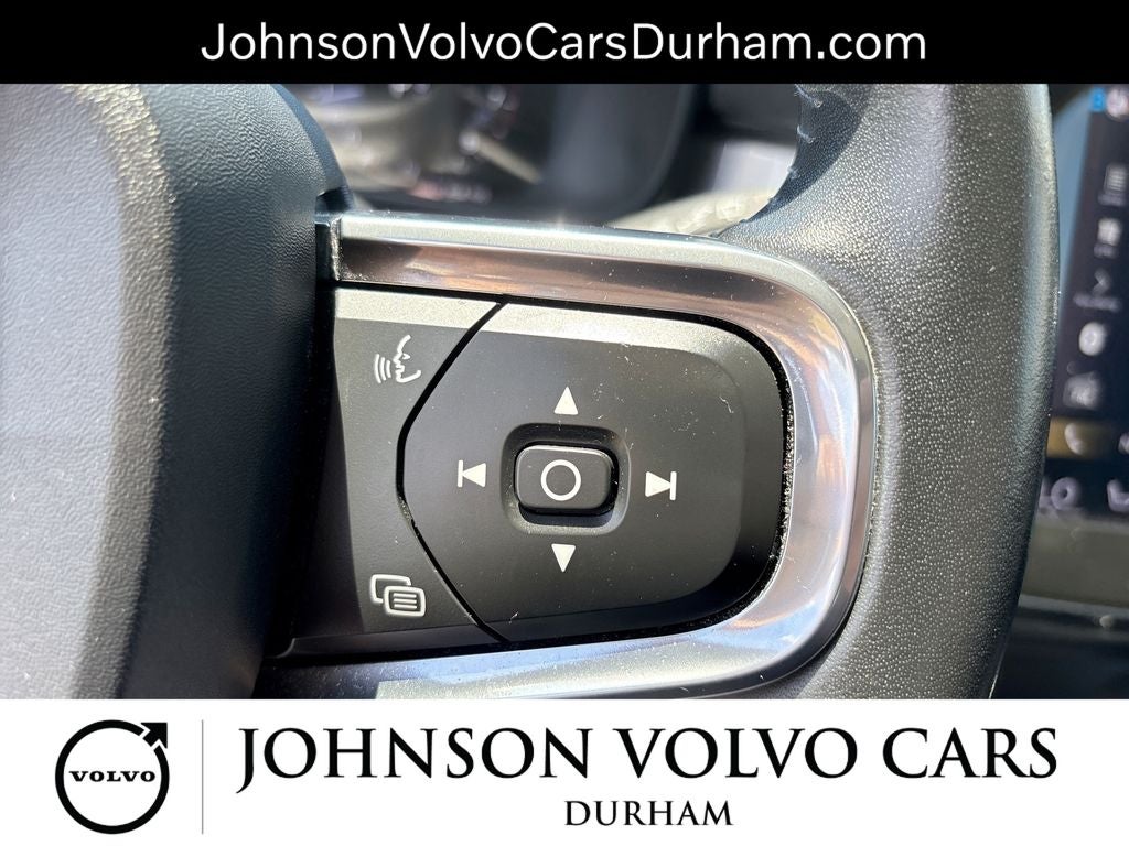 2019 Volvo XC40 Momentum
