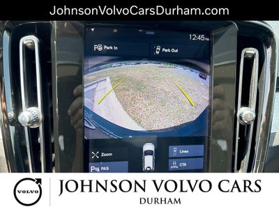 2019 Volvo XC40 Momentum