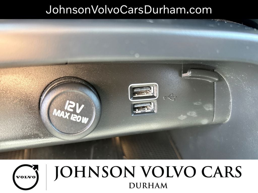 2019 Volvo XC40 Momentum