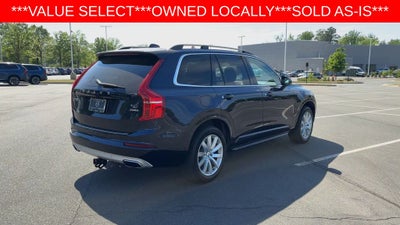 2016 Volvo XC90 T6 Momentum