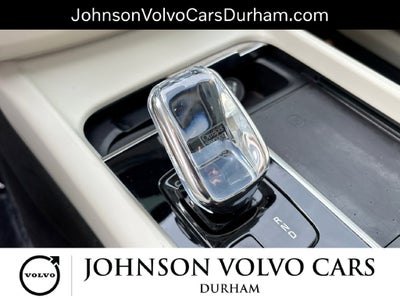 2021 Volvo XC60 Recharge Plug-In Hybrid T8 Inscription