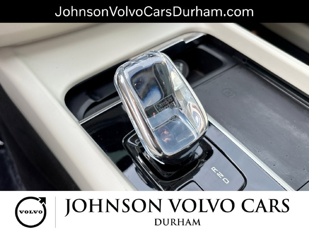 2021 Volvo XC60 Recharge Plug-In Hybrid T8 Inscription