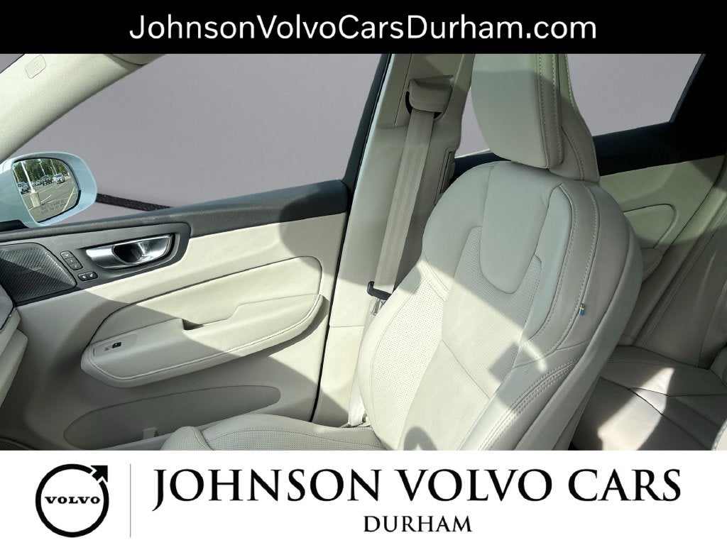 2021 Volvo XC60 Recharge Plug-In Hybrid T8 Inscription