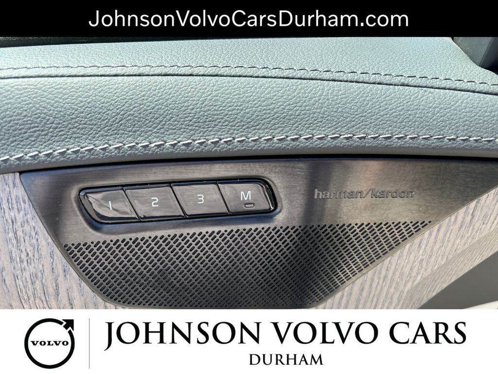 2023 Volvo XC90 Recharge Plug-In Hybrid Ultimate