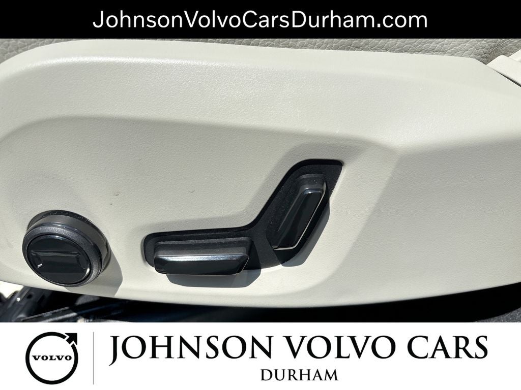 2024 Volvo XC90 Recharge Plug-In Hybrid T8 Plus Bright Theme 7 Passenger