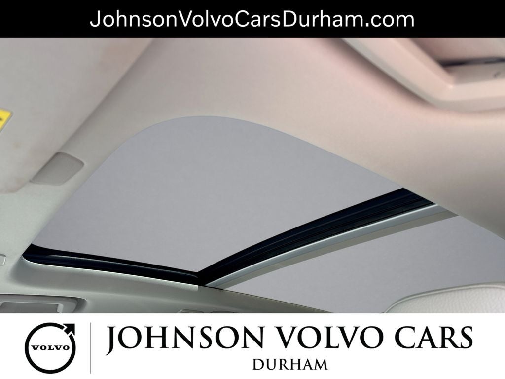 2024 Volvo XC90 Recharge Plug-In Hybrid T8 Plus Bright Theme 7 Passenger