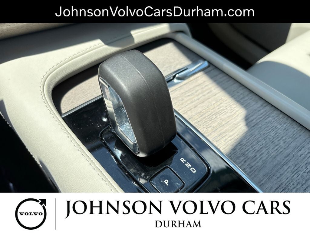 2024 Volvo XC90 Recharge Plug-In Hybrid T8 Plus Bright Theme 7 Passenger