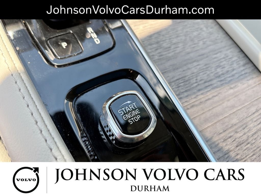 2024 Volvo XC90 Recharge Plug-In Hybrid T8 Plus Bright Theme 7 Passenger
