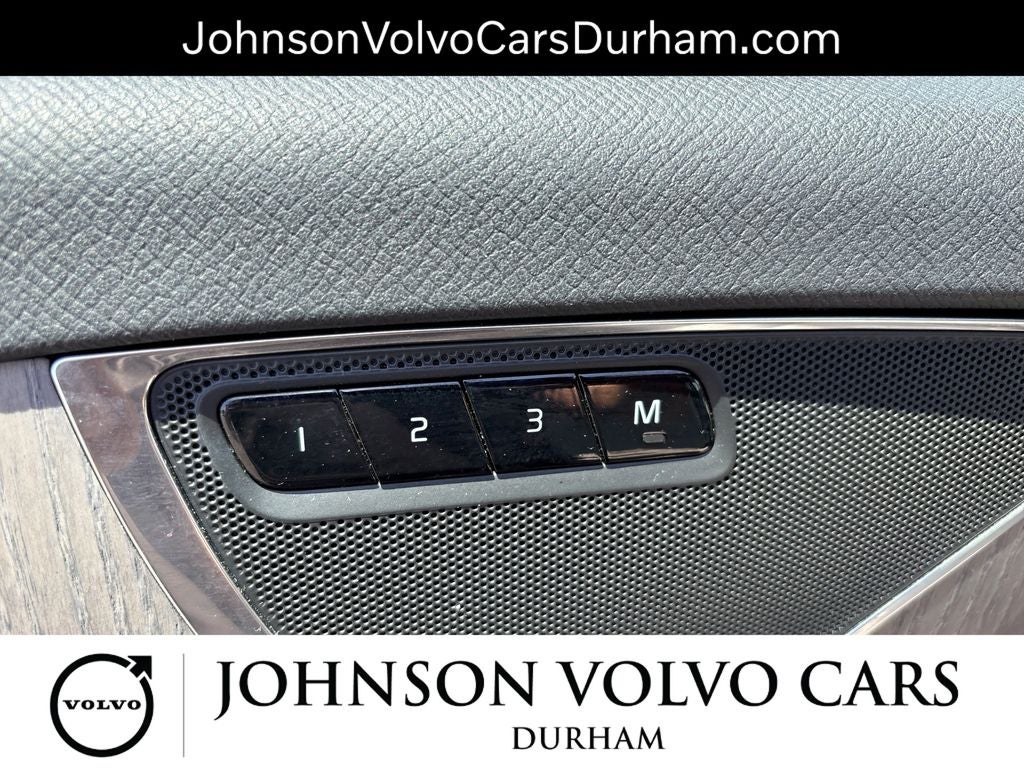 2023 Volvo XC90 Recharge Plug-In Hybrid T8 Plus Bright Theme 7 Passenger