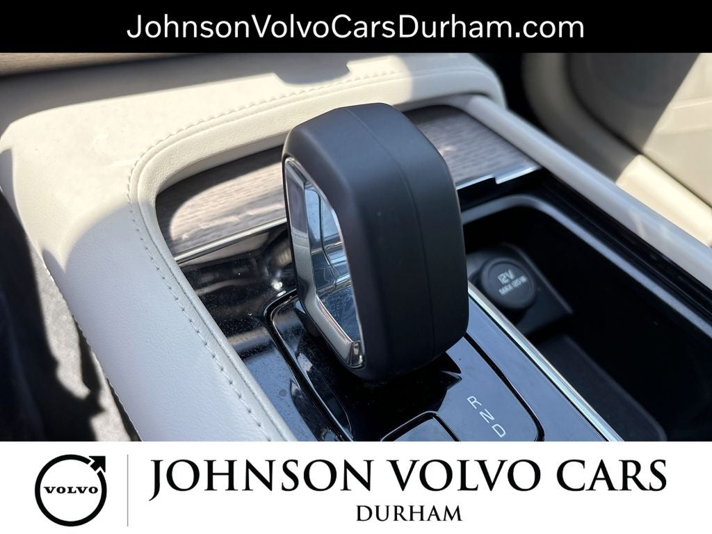 2023 Volvo XC90 Recharge Plug-In Hybrid T8 Plus Bright Theme 7 Passenger