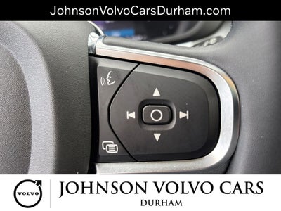 2024 Volvo XC60 Recharge Plug-In Hybrid Core Dark Theme