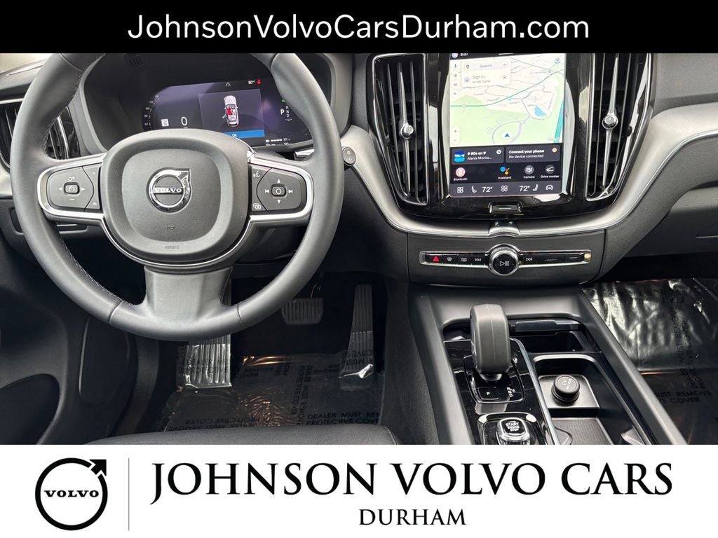 2024 Volvo XC60 Recharge Plug-In Hybrid Core Dark Theme