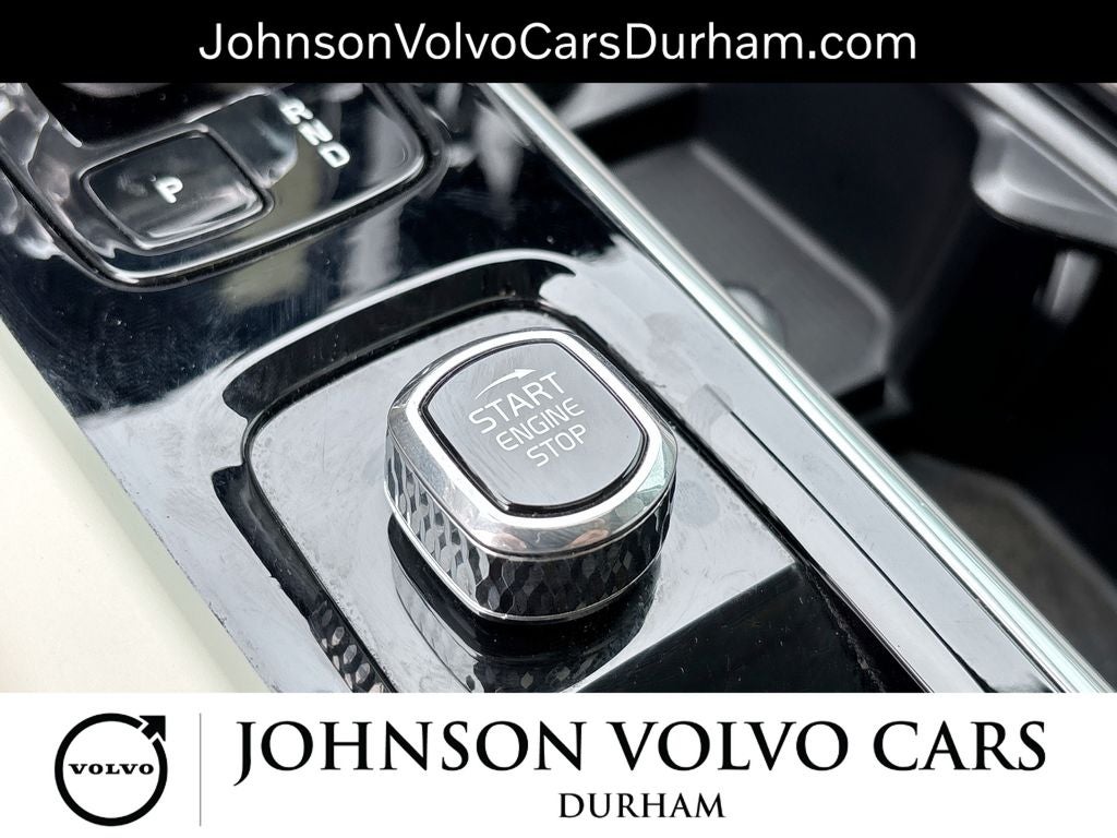 2024 Volvo XC60 Recharge Plug-In Hybrid Ultimate