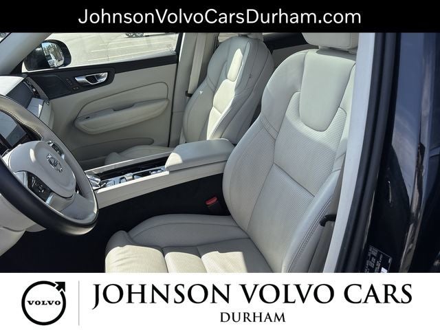 2023 Volvo XC60 B5 Ultimate Bright Theme