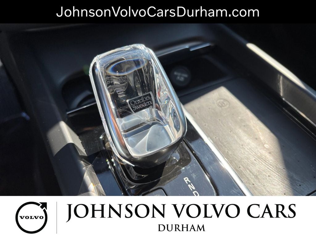 2022 Volvo XC60 B5 Inscription