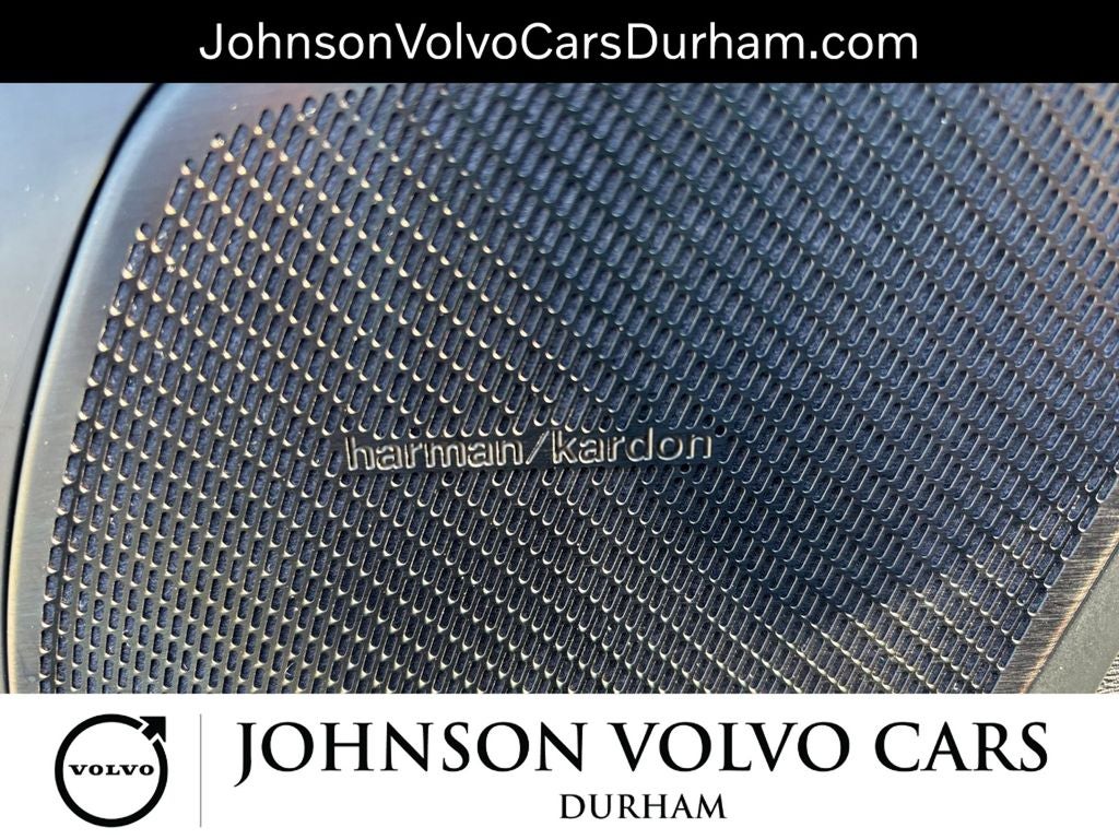 2022 Volvo XC60 B5 Inscription