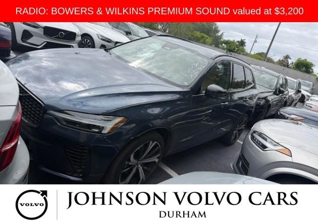 2023 Volvo XC60 B5 Ultimate Dark Theme