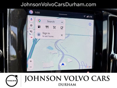 2023 Volvo XC60 B5 Ultimate Dark Theme